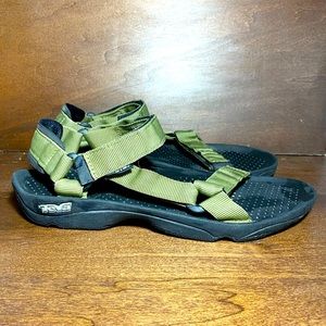 Teva Hurricane sandals green 6502 sz 10